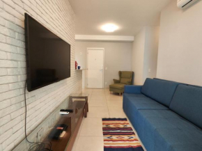 2 Dorms Andar Alto com Piscina aquecida PINHEIROS - 5 Pessoas